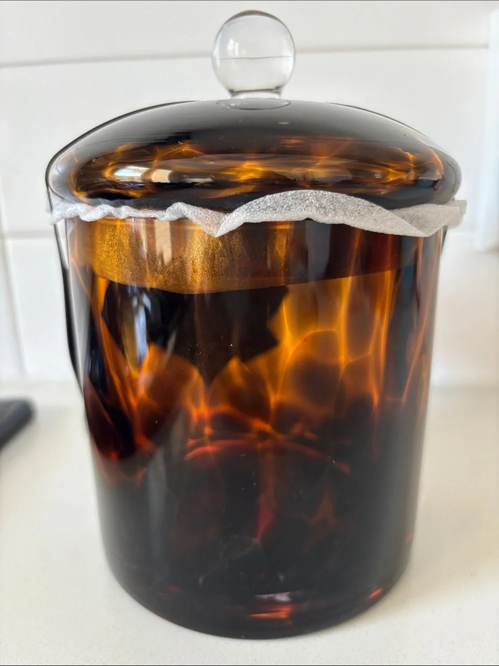 NWT Jonathan Adler Brown Tortoise Shell Glass Canister Jar with Lid - qty 1